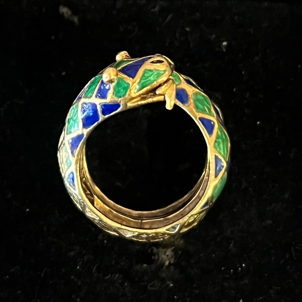 18k Gold Victorian Revival Ring - Picture 3 of 3